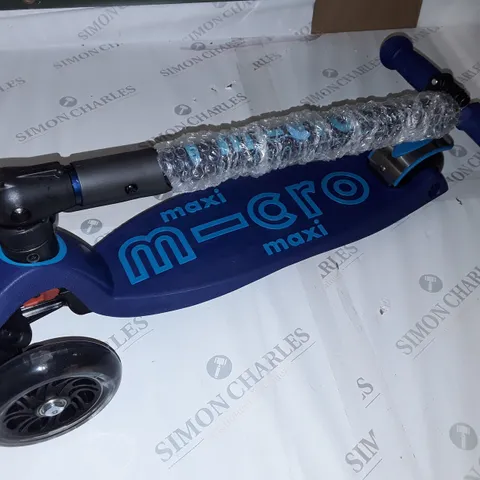 UNBOXED MAXI MICRO SCOOTER 