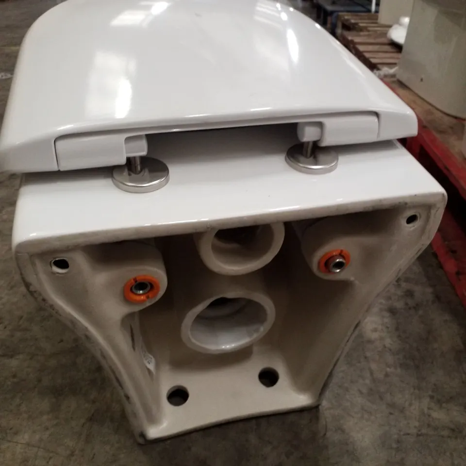 BRAND NEW TOILET PAN WITH SEAT
