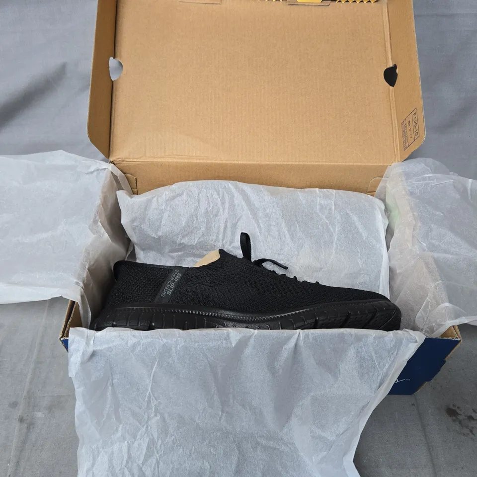 SKECHERS DIVINITY TRAINER HANDS FREES SLIP INS UK SIZE 5