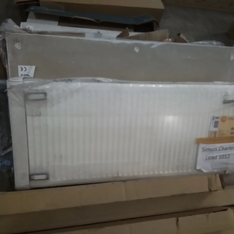 HALCYON STELRAD LARGE RADIATOR IN WHITE