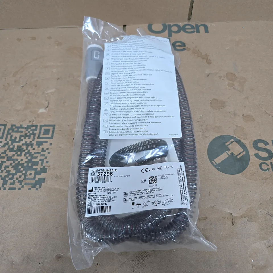 RESMED CLIMATELINEAIR 37296 WITH INSTRUCTIONS