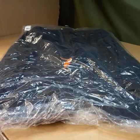 PACKAGED TOOTING AND BROW BLACK MENS BLAZER - SIZE 52R