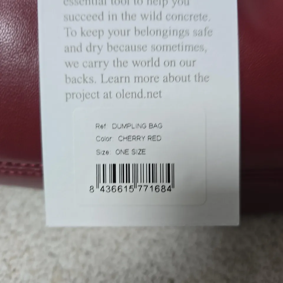 OLEND DUMPLING BAG – CHERRY RED – ONE SIZE