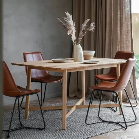 BLAZE SOLID OAK TRESTLE DINING TABLE 