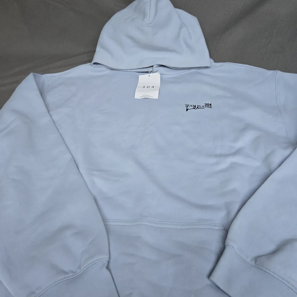 304 TEAM PLAYER GRAPHIC HOODIE SIZE L 