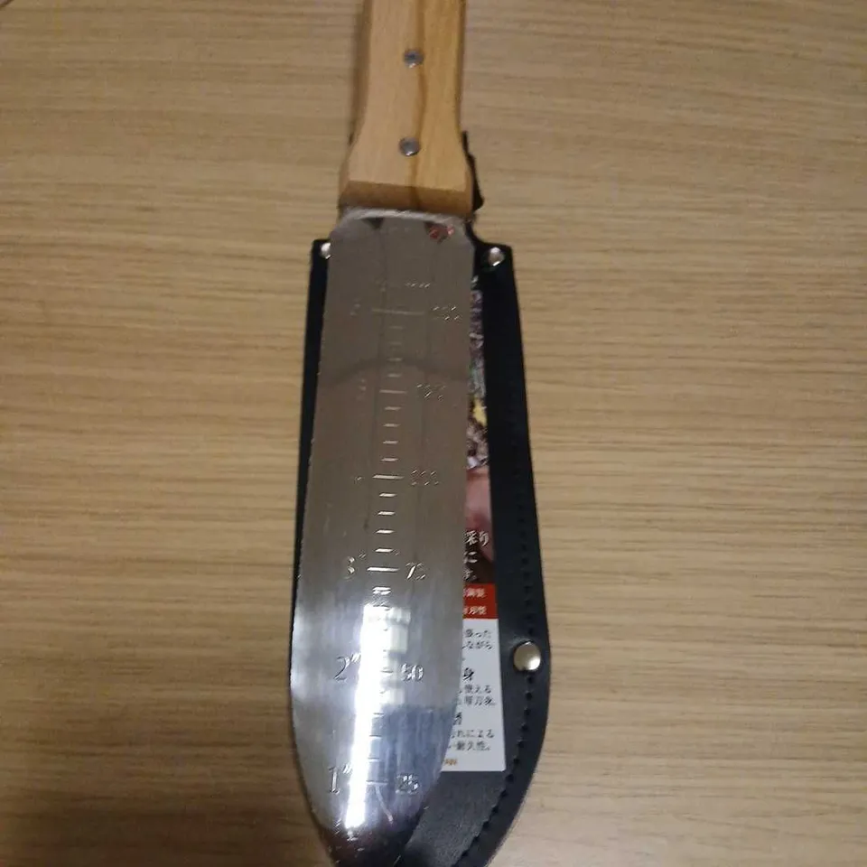 JAPANESE BLADE WITH WOODEN HANDLE AND LEATHER SHEATH