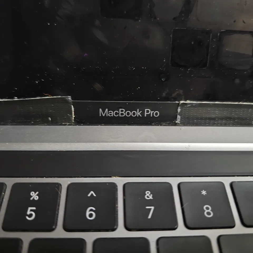 APPLE MACBOOK PRO 13-INCH (A2338) – SILVER