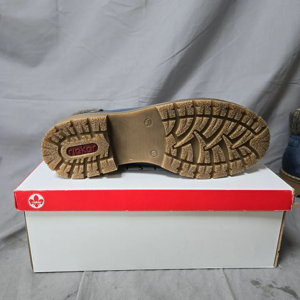 RIEKER BLUE LEATHER ANKLE BOOTS WITH KNIT COLLAR – SIZE 7