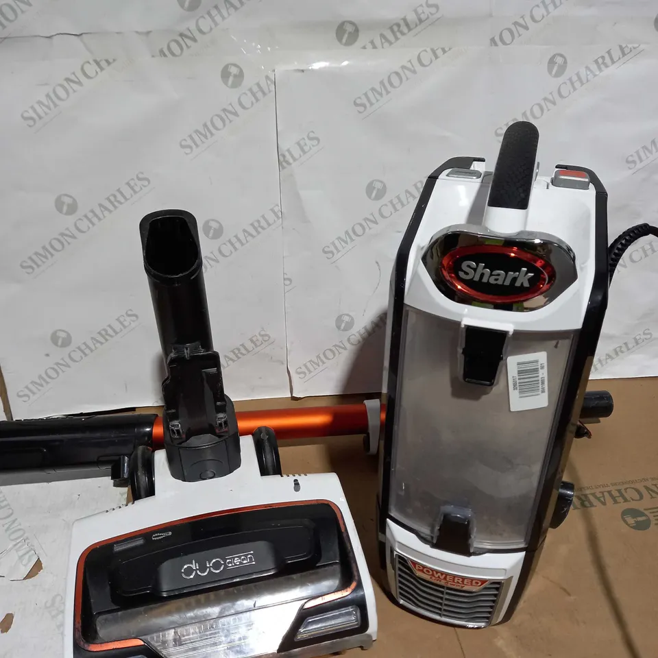 SHARK DUO CLEAN CORDED UPRIGHT VACUUM CLEANER 