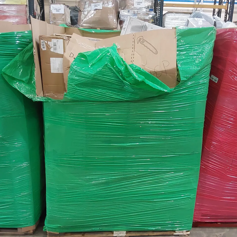 PALLET OF ASSORTED CONSUMER PRODUCTS TO INCLUDE: PLAYPENS, HEATING BLANKET, FOLDING PET CRATE, KIDS ACTIVITY GYM, CAMPING CHAIR ECT