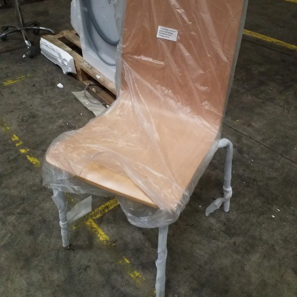 SET OF 2 BRAND NEW WOODEN DINING CHAIRS