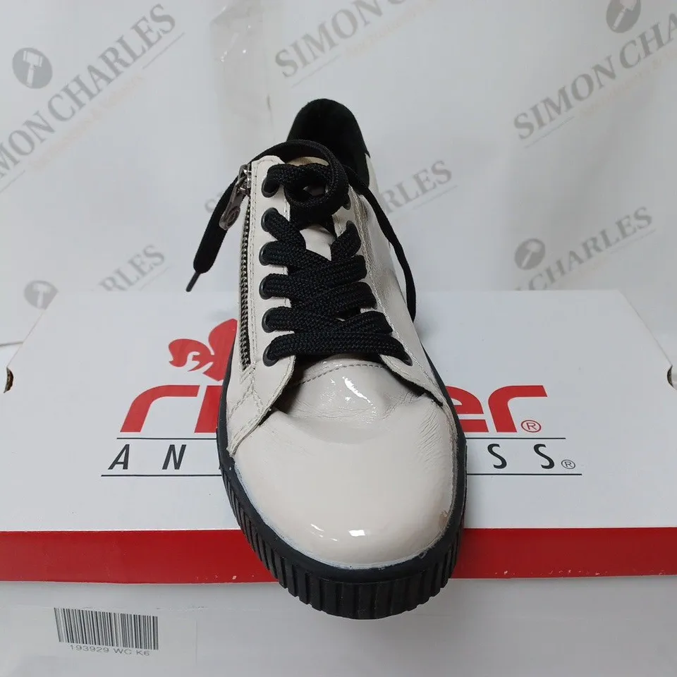 BOXED PAIR OF RIEKER TRAINERS WITH ZIP OFF WHITE SIZE 6