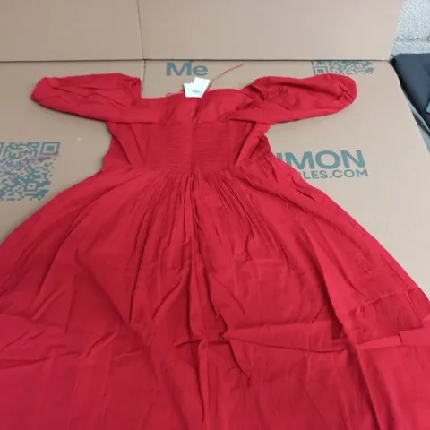 ABERCROMBIE & FITCH RED DRESS – SIZE SMALL