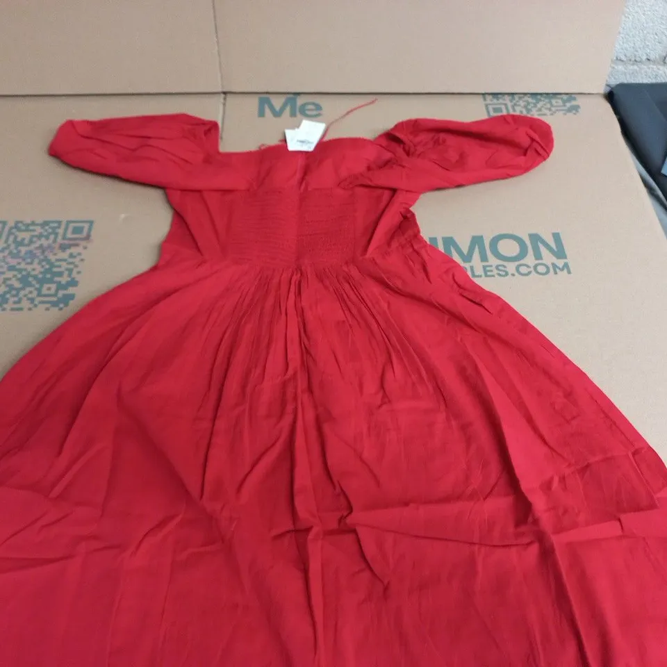 ABERCROMBIE & FITCH RED DRESS – SIZE SMALL