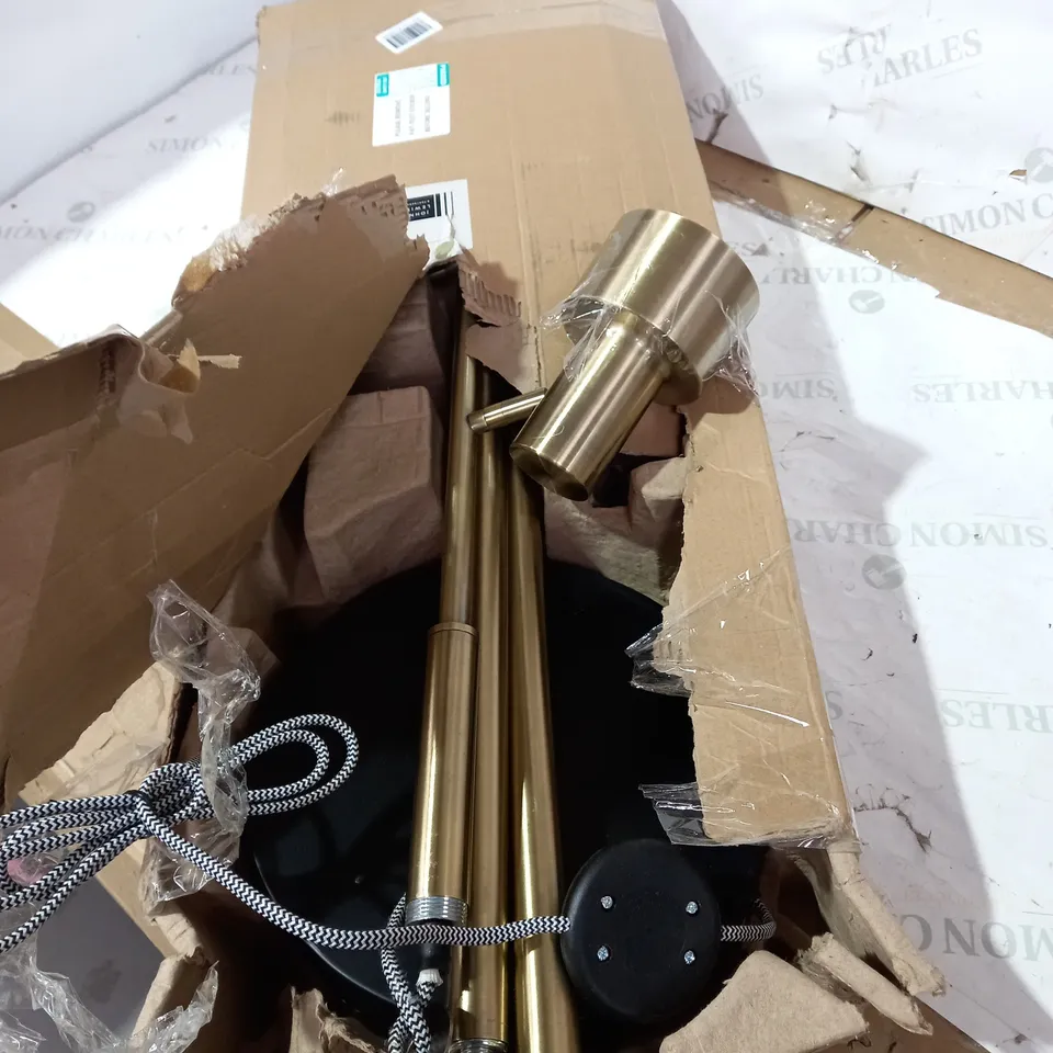 SHELBY 3 LIGHT FLOOR LAMP