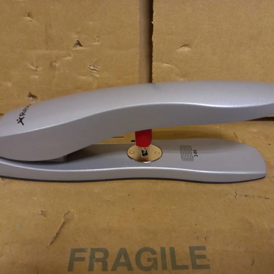 REXEL ODYSSEY PERSONAL HEAVY SUTY STAPLER