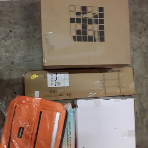 PALLET TO CONTAIN AN ASSORTMENT OF HOUSEHOLD ITEMS TO INCLUDE TV WALL MOUNT, BAGS, SHELVES AND WALL CLOCKS ECT 