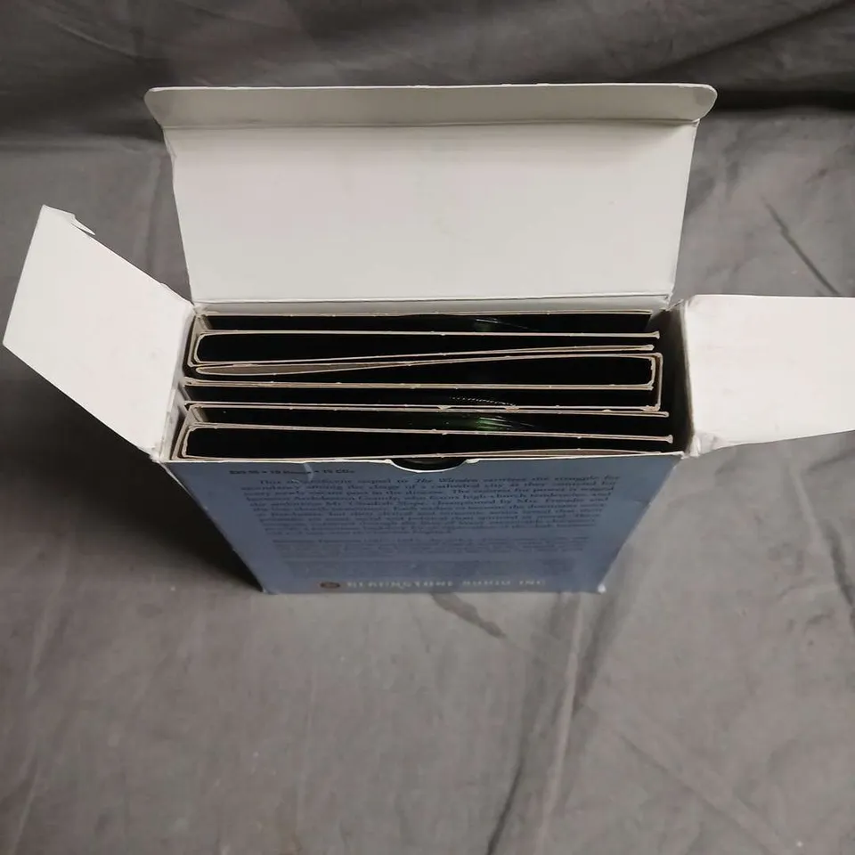 BARCHESTER TOWERS (THE CHRONICLES OF BARSETSHIRE) BOX SET