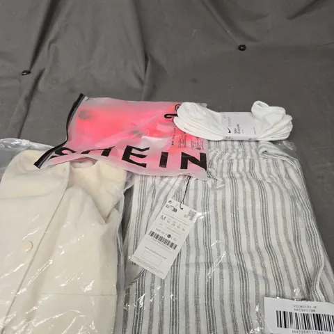 APPROXIMATELY 25 ASSORTED CLOTHING AND FASHION PRODUCTS IN VARIOUS STYLES AND SIZES - COLLECTION ONLY