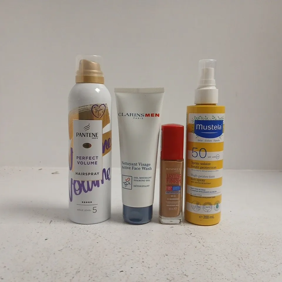 APPROXIMATELY 15 ASSORTED COSMETIC ITEMS INCLUDING VARIOUS MAKES AND BRANDS - COLLECTION ONLY