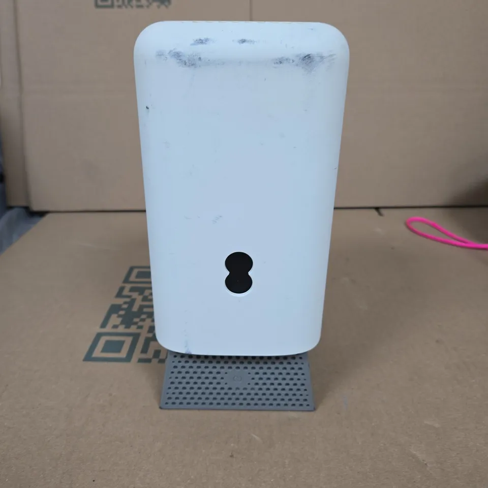 EE SMARTHUB