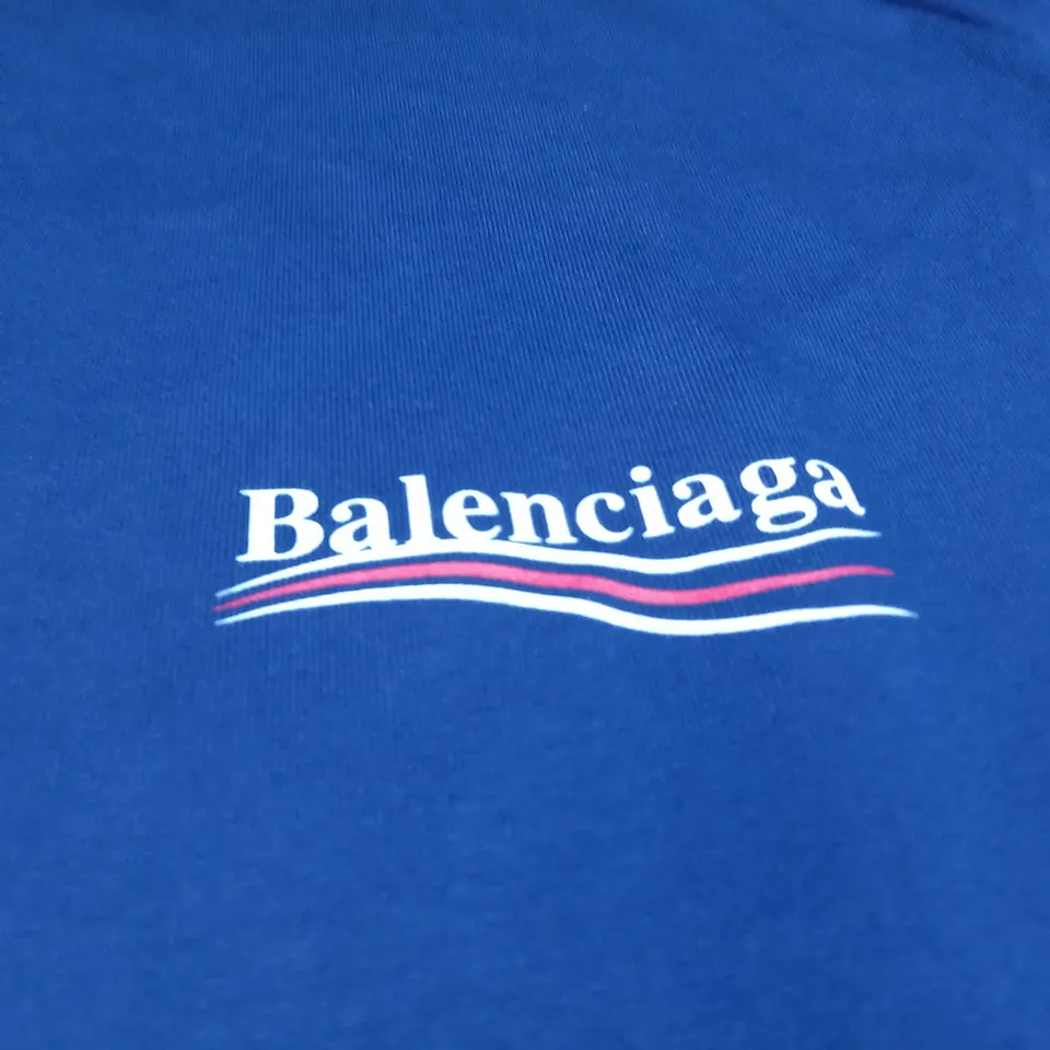 BALENCIAGA POLITICAL OS TEE IN PACIFIC BLUE - M (48)
