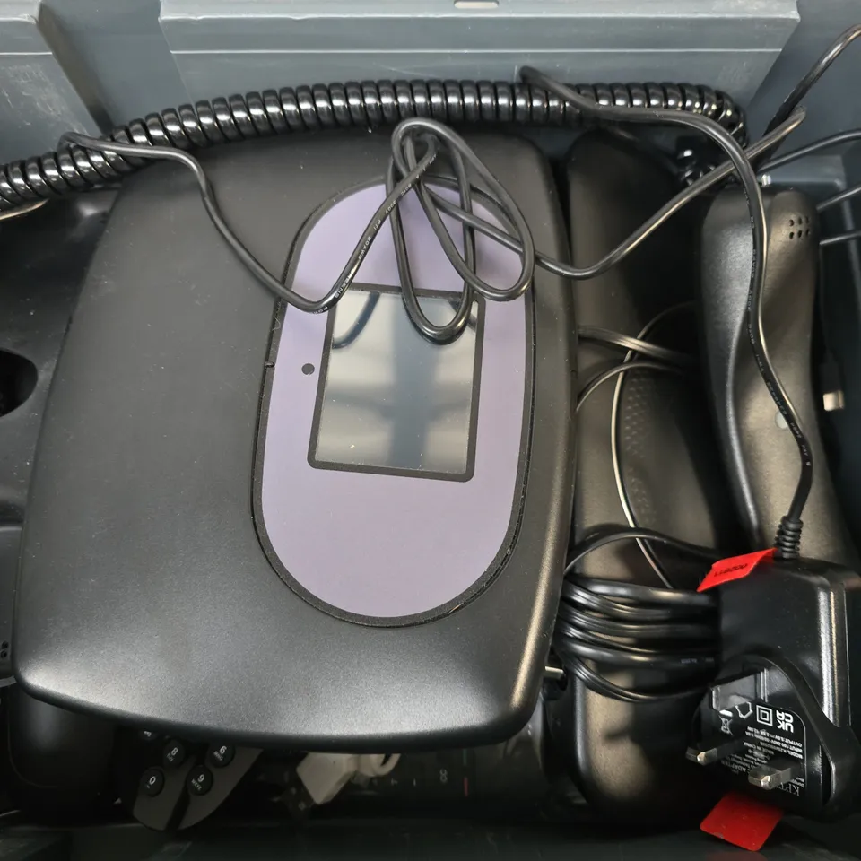 APPROXIMATELY 12 ASSORTED HOUSEHOLD ITEMS TO INCLUDE CABLES, ROUTERS, TV REMOTES, ETC