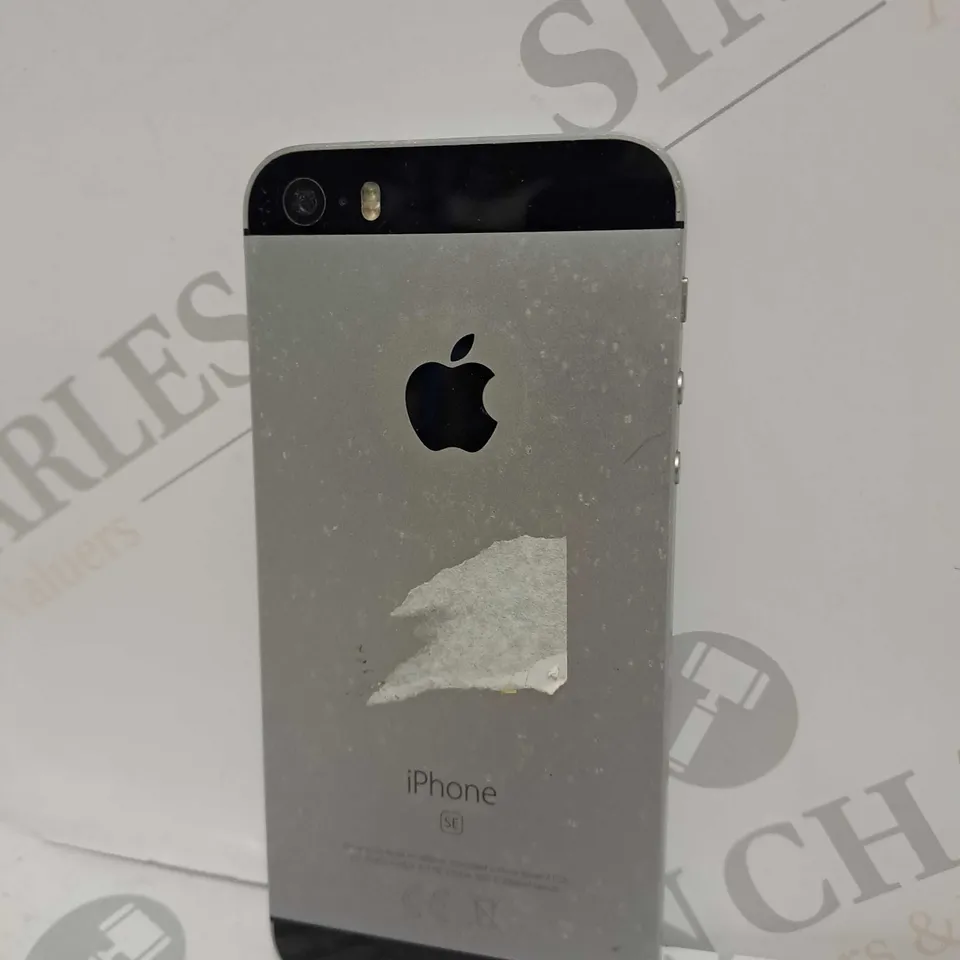 APPLE IPHONE SE SMARTPHONE 