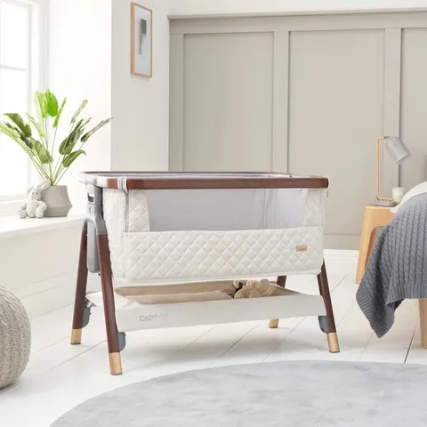 BOXED TUTTI BAMBINI COZEE LUXE BEDSIDE CRIB (1 BOX)