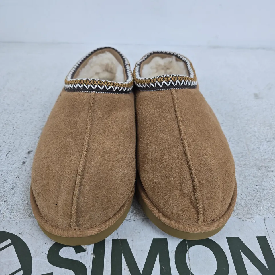 UGG TASMAN II SLIPPERS, CHESTNUT - SIZE UK 11