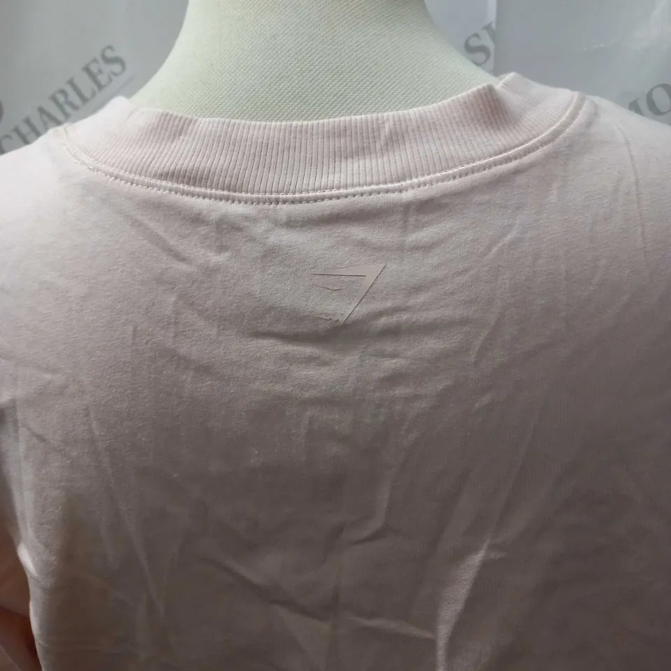 GYMSHARK CROPPED TRAINING SHIRT SIZE M