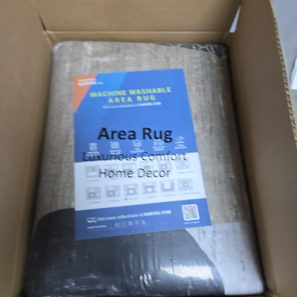 MACHINE WASHABLE AREA RUG 