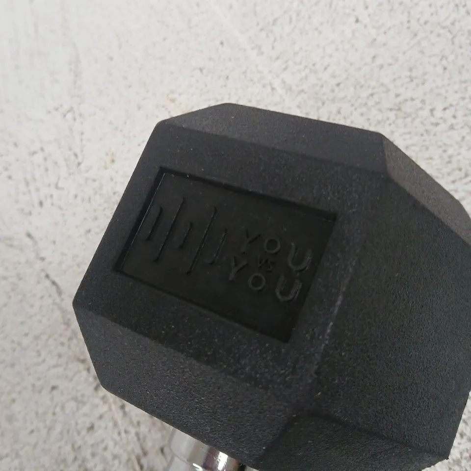 DUMBBELL 5KG HEX RUBBER-COATED – CHROME HANDLE