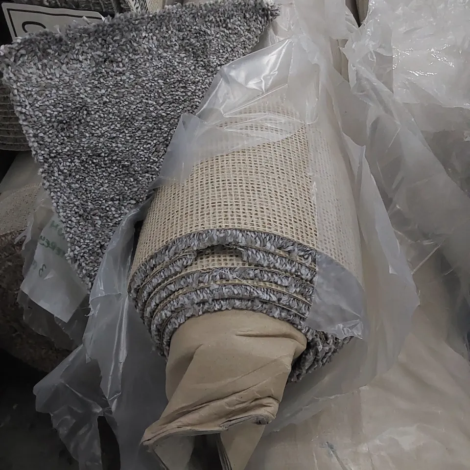 ROLL OF QUALITY NOBLE DREAMS ACTION BACK MOHTREY CLIFFS CARPET // SIZE: 3 X 4m