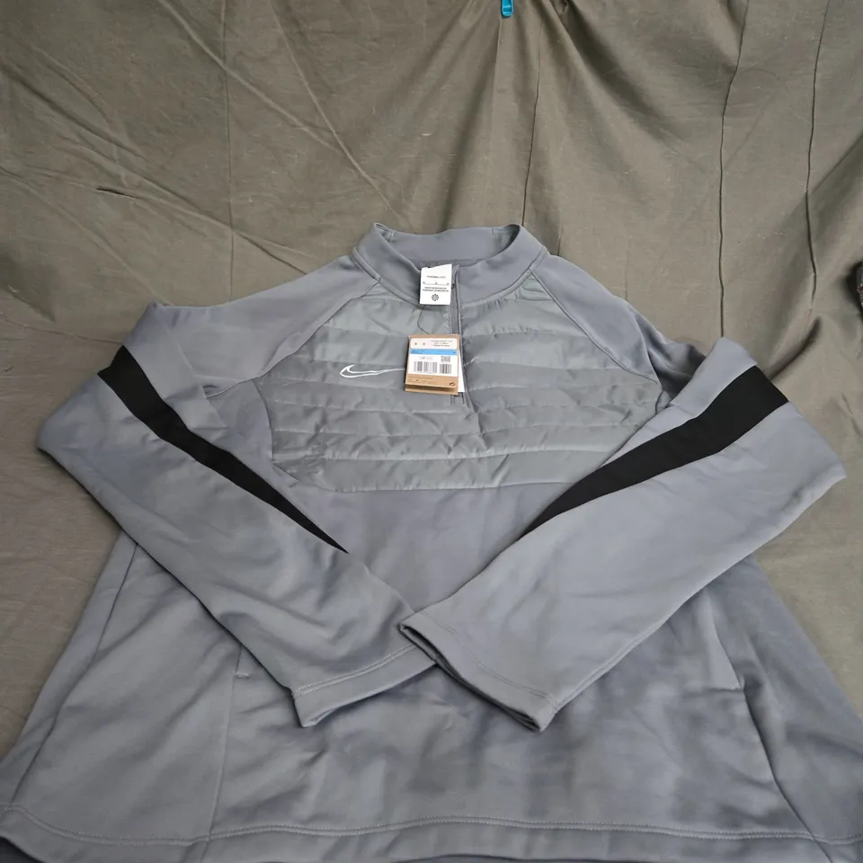 NIKE GREY 1/4 ZIP LONG SLEEVE JACKET SIZE M 