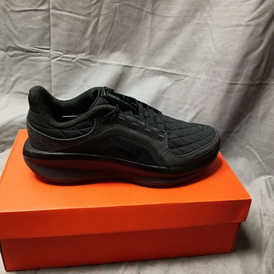 NIKE BLACK QUILTED KNIT RUNNING SHOES GORE-TEX – UK SIZE 6.5