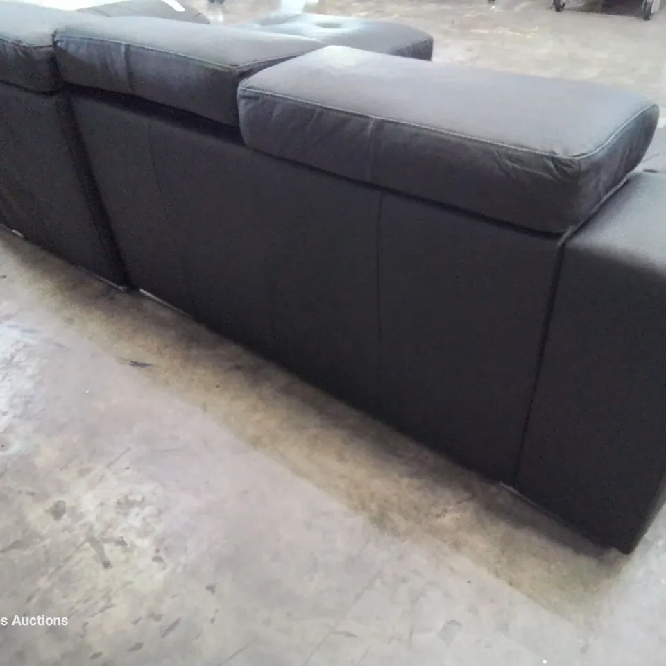 DESIGNER ITALIAN STYLE CHAISE SOFA WITH ADJUSTABLE HEADRESTS BLACK LEATHER 