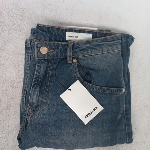 BAGGED BERSHKA DENIM SHORTS IN BLUE SIZE UK 10