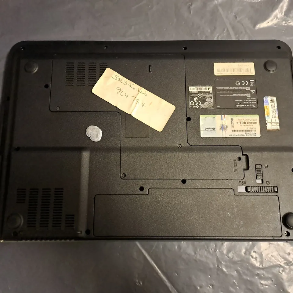 PACKARD BELL MS2285 LAPTOP IN BLACK