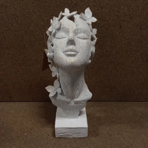 BOXED WATERVLIET LADY FACE POLYRESIN FIGURINE/SCULPTURE 