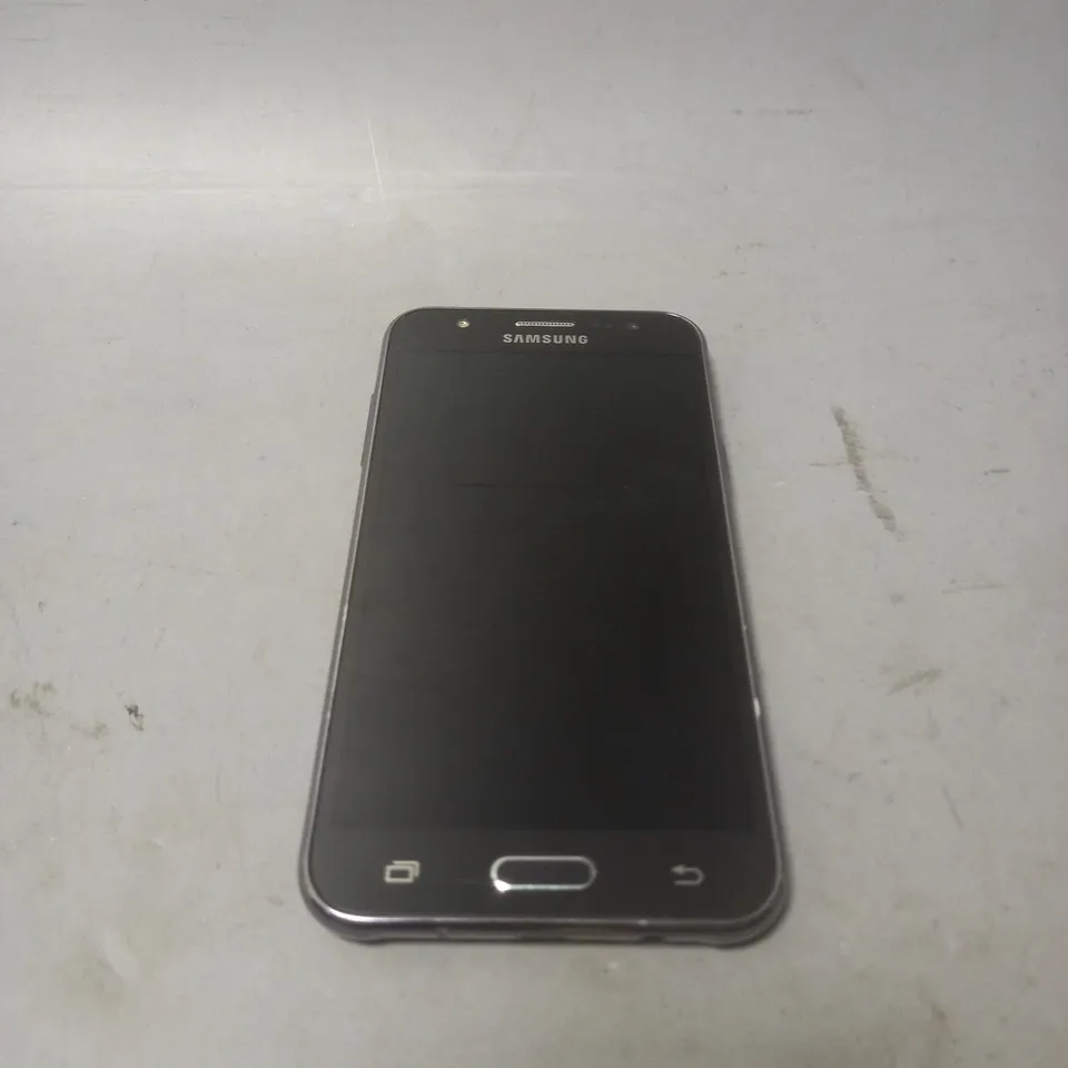 SAMSUNG GALAXY J5 SMARTPHONE 