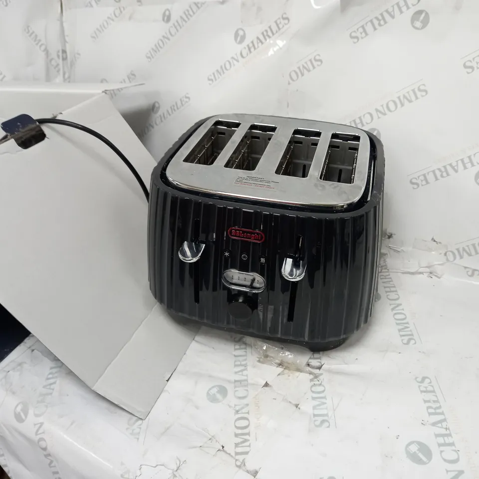 DELONGHI BALLERINA 4 SLICE TOASTER RRP £69