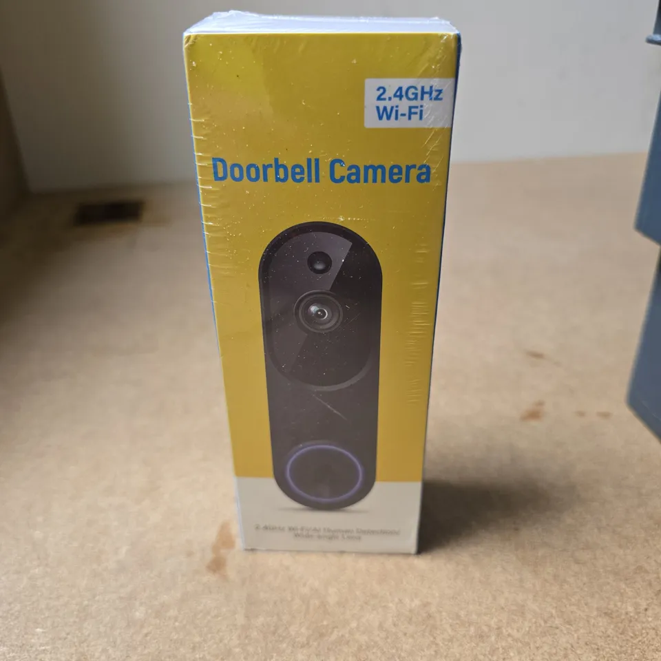 APPROXIMATELY 10 ASSORTED ITEMS INCLUDING M11 HANDHELD FAN AND DOORBELL CAMERA