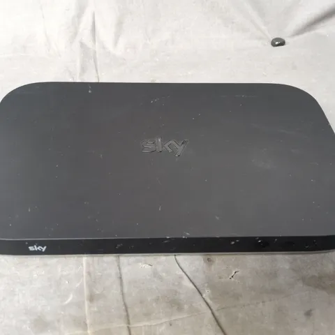 SKY Q BOX ES240 - BOX UNIT ONLY
