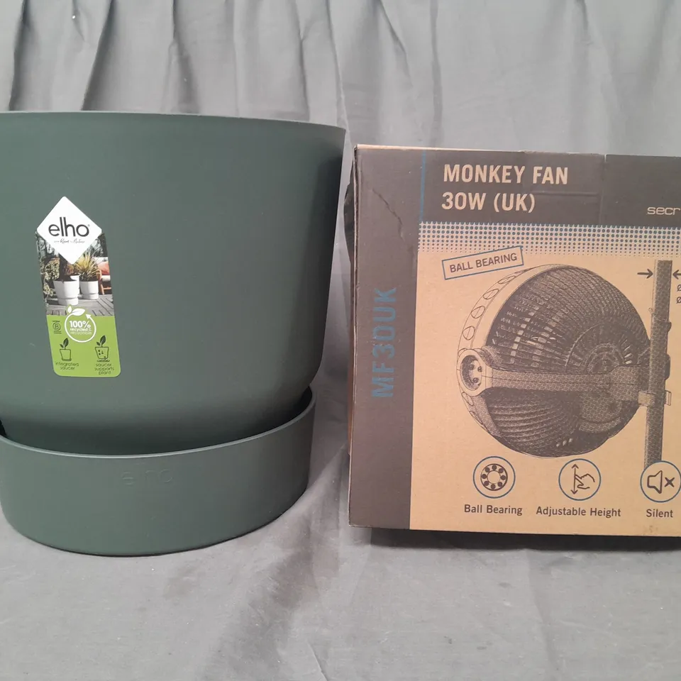 BOX OF 4 ASSORTED HOUSEHOLD ITEMS TO INCLUDE ELHO PLANTER, 30W MONKEY FAN, PET BED, ETC