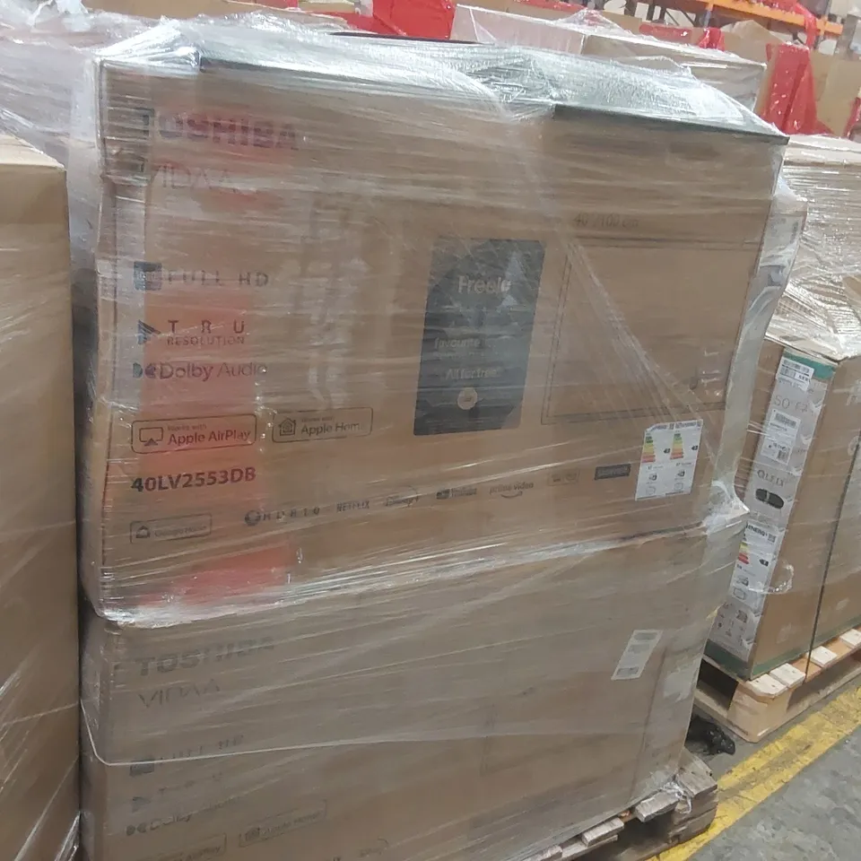 PALLET CONTAINING A LARGE QUANTITY OF ASSORTED DAMAGED TVs