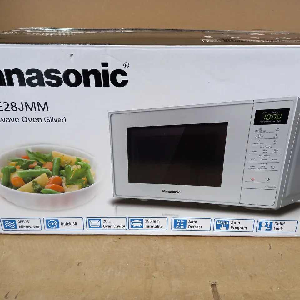 PANASONIC MICROWAVE OVEN - SILVER