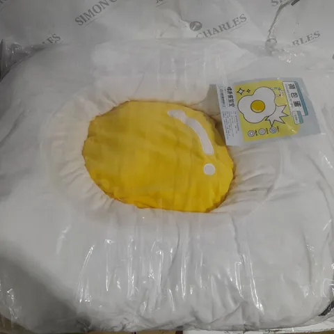 POACHED EGG PET BED