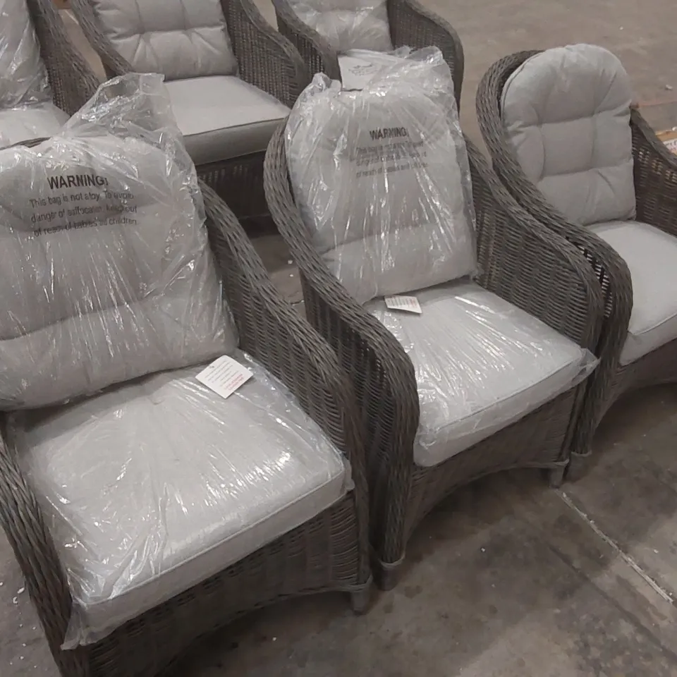 SET OF 6x DESIGNER GARDEN CHAIRS WITH CUSHIONS