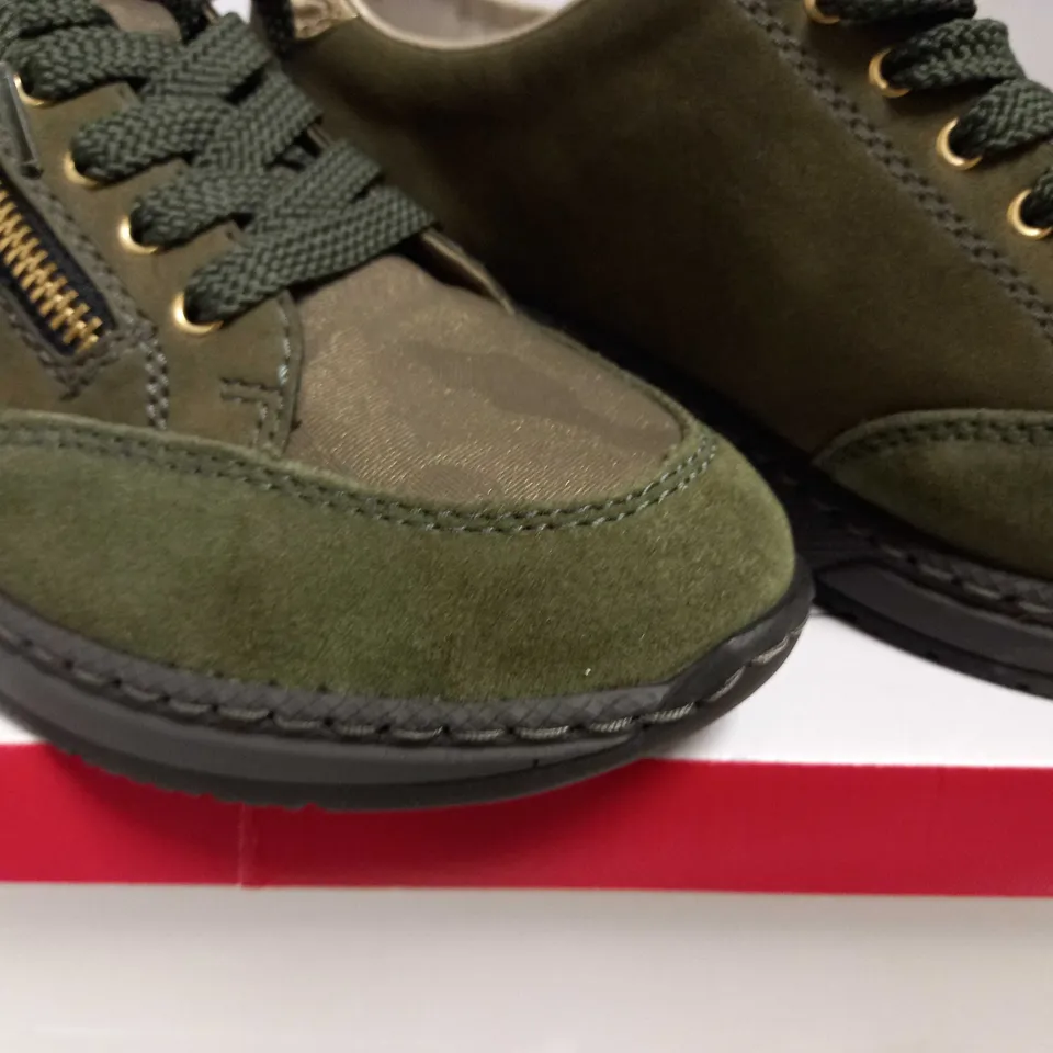 RIEKER WEDGE TRAINERS SIZE 5